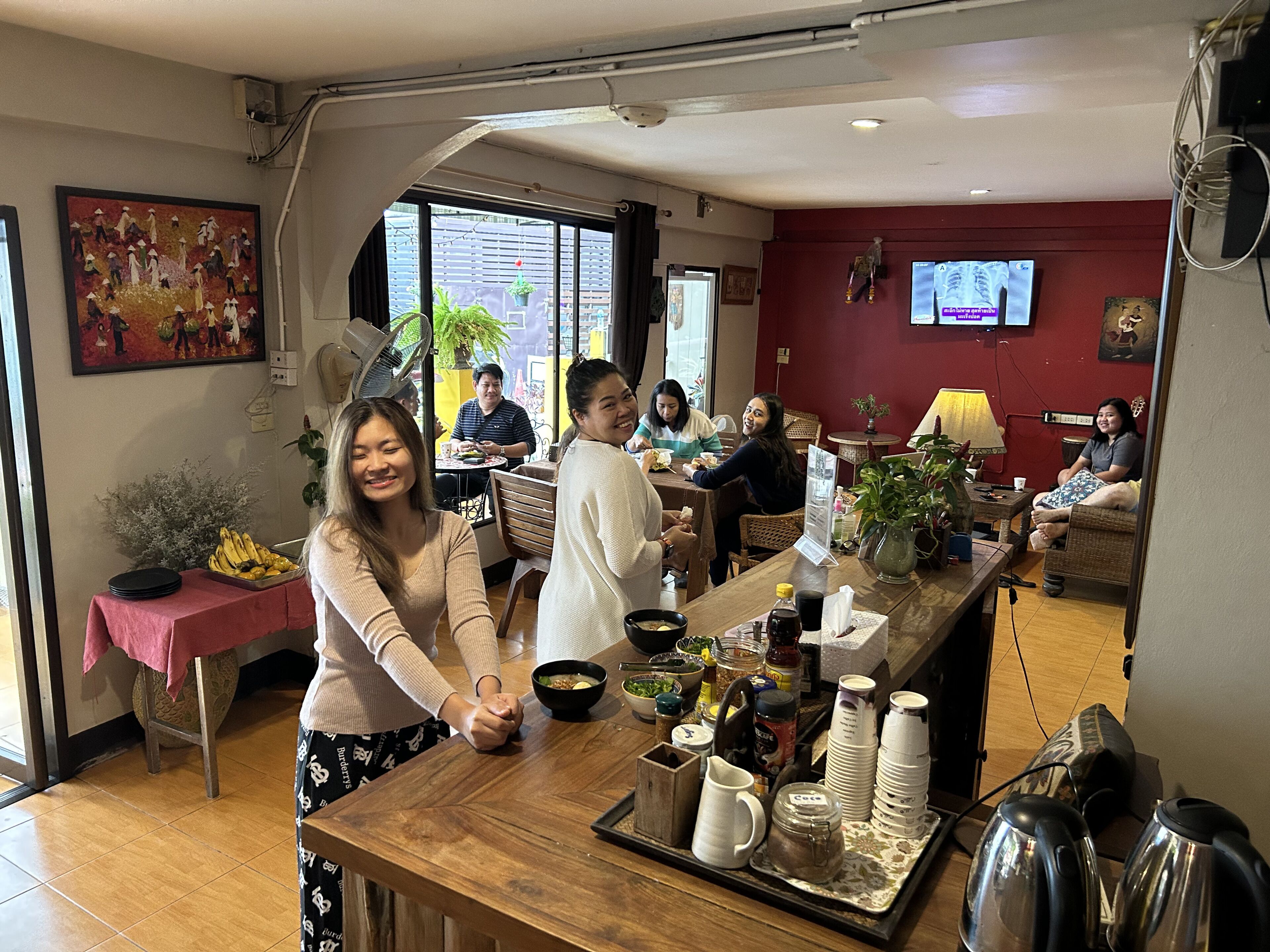 Fullur enskur morgunverður daglega gegn gjaldi