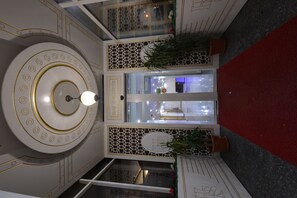 مدخل داخلي