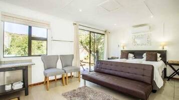 1 bedroom, in-room safe, individually furnished, blackout drapes