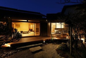 Habitación cuádruple Premium (Japanese, Ukihashi) | Ropa de cama de alta calidad, edredón y camas con efecto memoria
