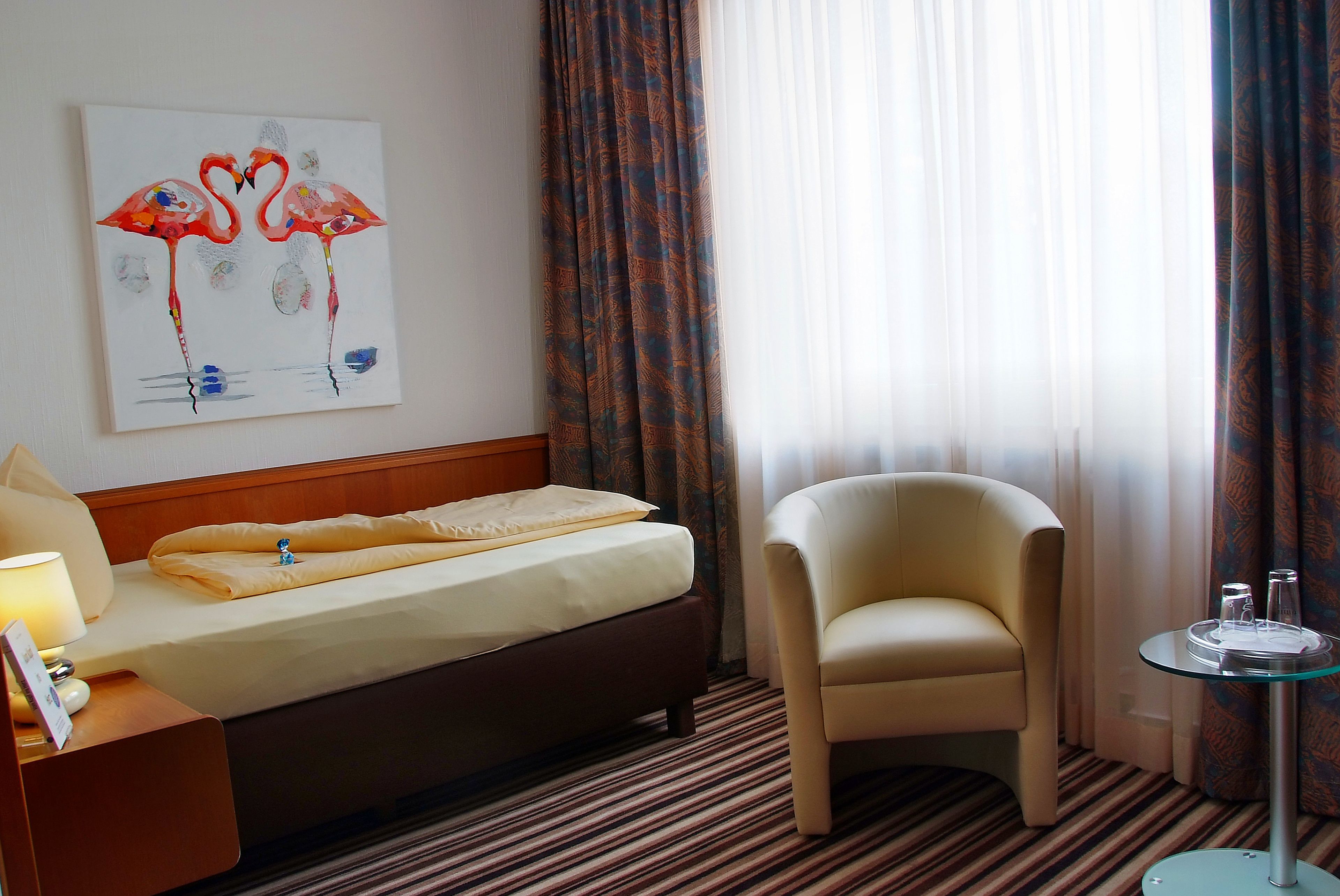 hypo-allergenic bedding, minibar, in-room safe, desk