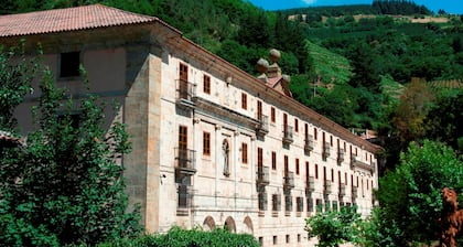 Parador De Corias