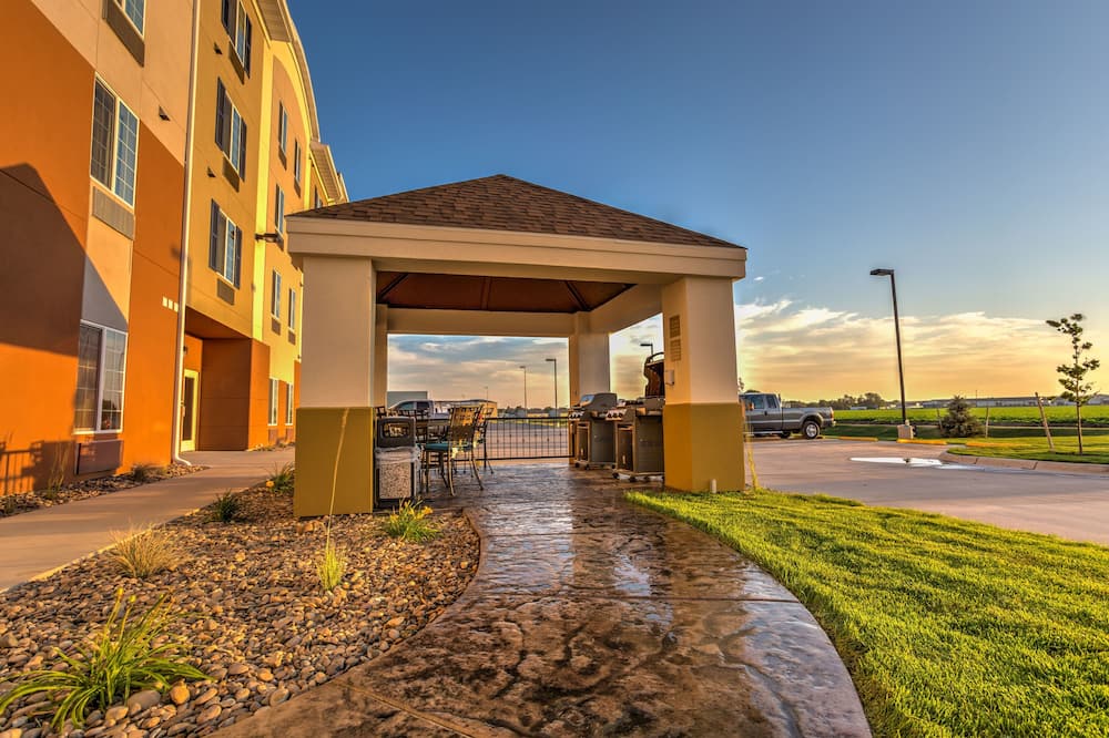 Candlewood Suites Sidney by IHG