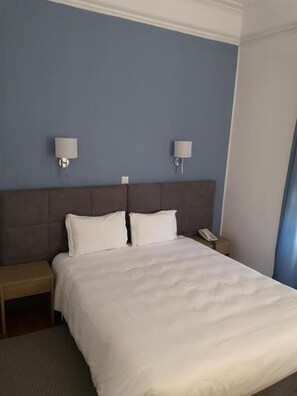Minibar, lydisolering, gratis Wi-Fi, sengetøj