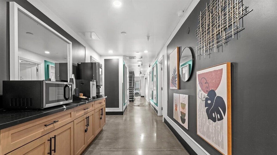 Le Bon Hotel Hollywood
