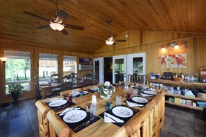 Desayuno completo incluido todos los días