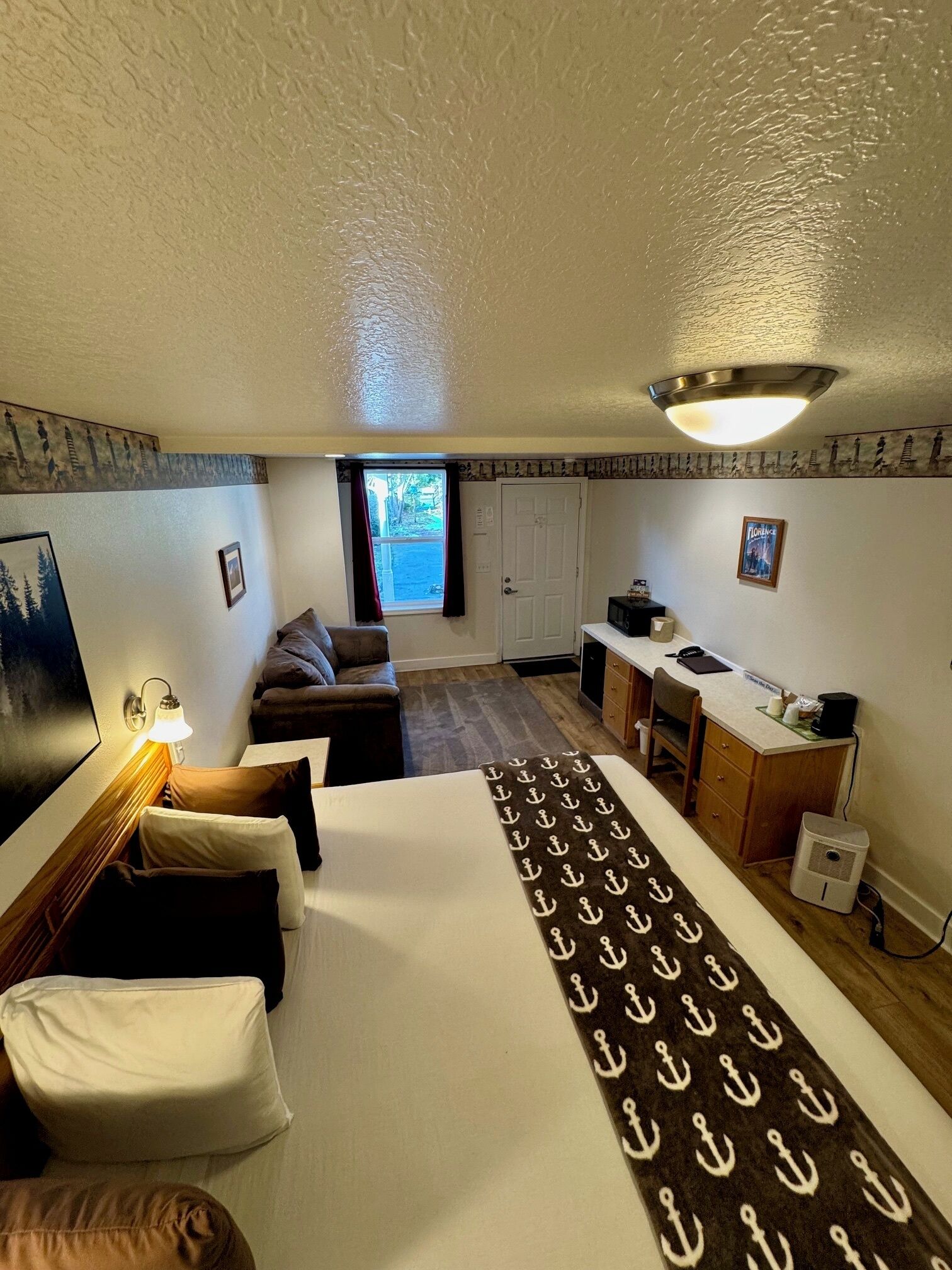 Studio suite, 1 kingsize bed | Individueel gemeubileerd, een bureau, geluiddichte muren, gratis wifi