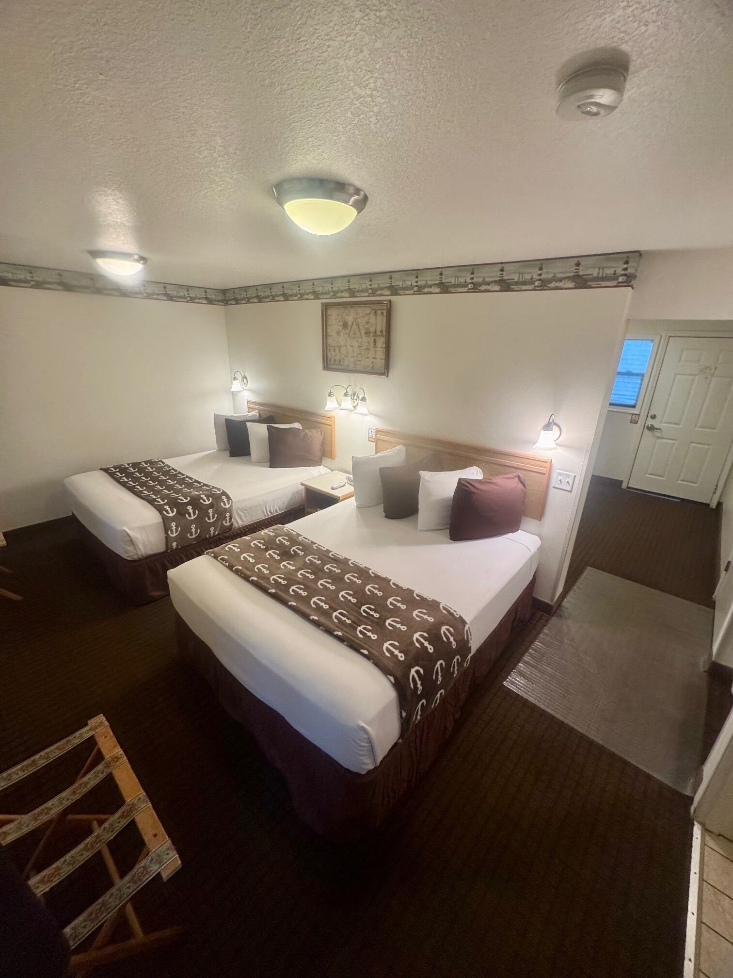 Kamer | Individueel gemeubileerd, een bureau, geluiddichte muren, gratis wifi