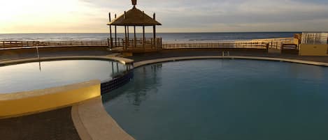 Indoor pool, outdoor pool