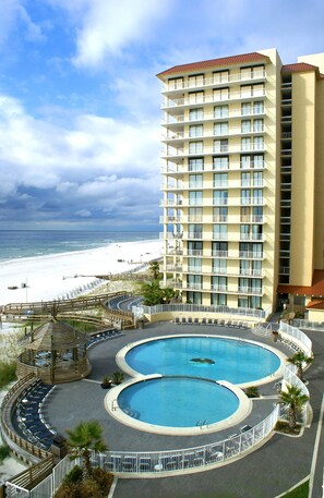 Indoor pool, outdoor pool