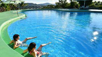 Outdoor pool, pool umbrellas, sun loungers