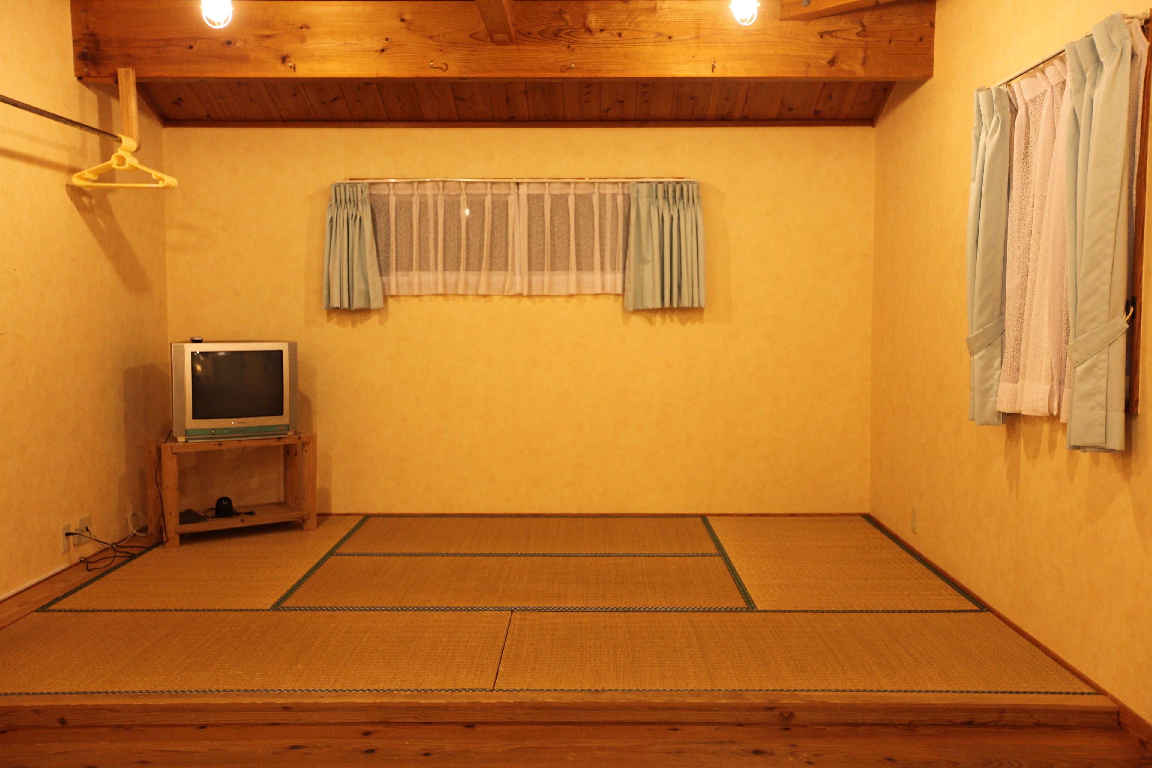 家庭平房, 非吸煙房, 共用浴室 (Japanese Western Style) | 熨斗/熨衣板、床單