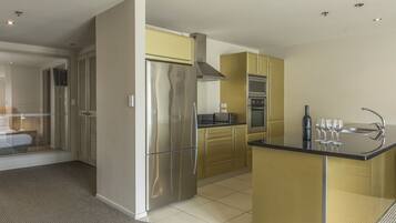 Superior Apartment, 2 Bedrooms | Private kitchenette | Full-sized fridge, microwave, oven, stovetop