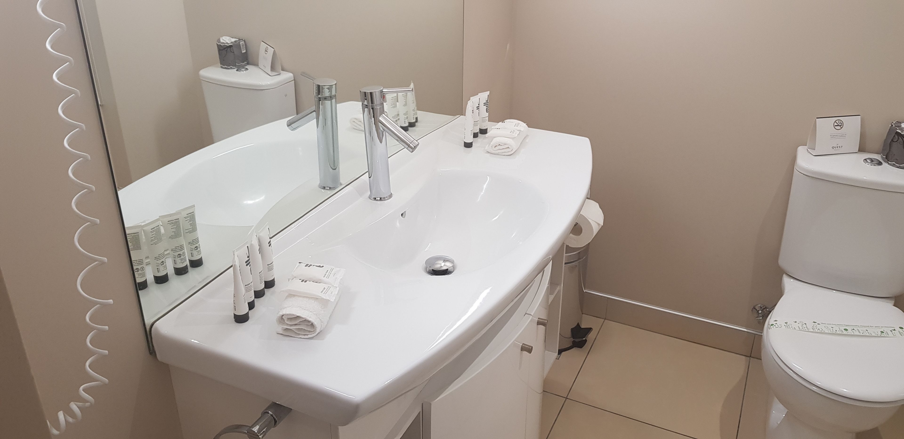 Apartment, 2 Bedrooms | Bathroom