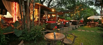 Hollanda Montri Guesthouse