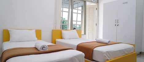 Premium bedding, Select Comfort beds, minibar, individually furnished