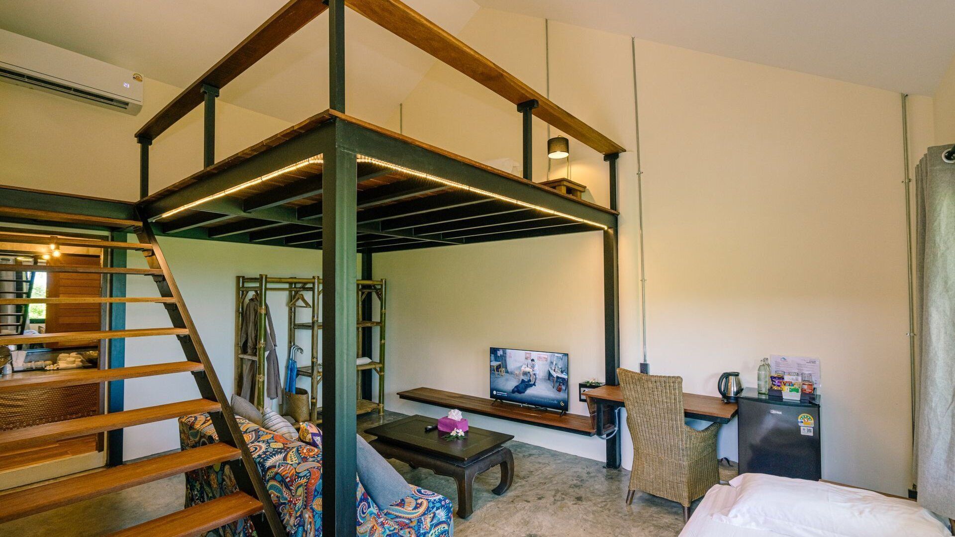 Minibar, in-room safe, desk, soundproofing