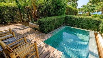 Villa, piscina privata, vista mare parziale | Vista spiaggia/mare