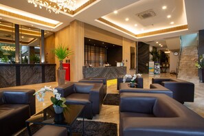 Relax in style with comfortable seating and a warm atmosphere.