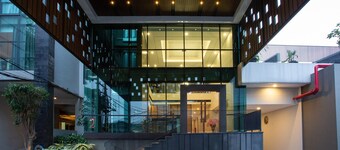 Avissa Suites