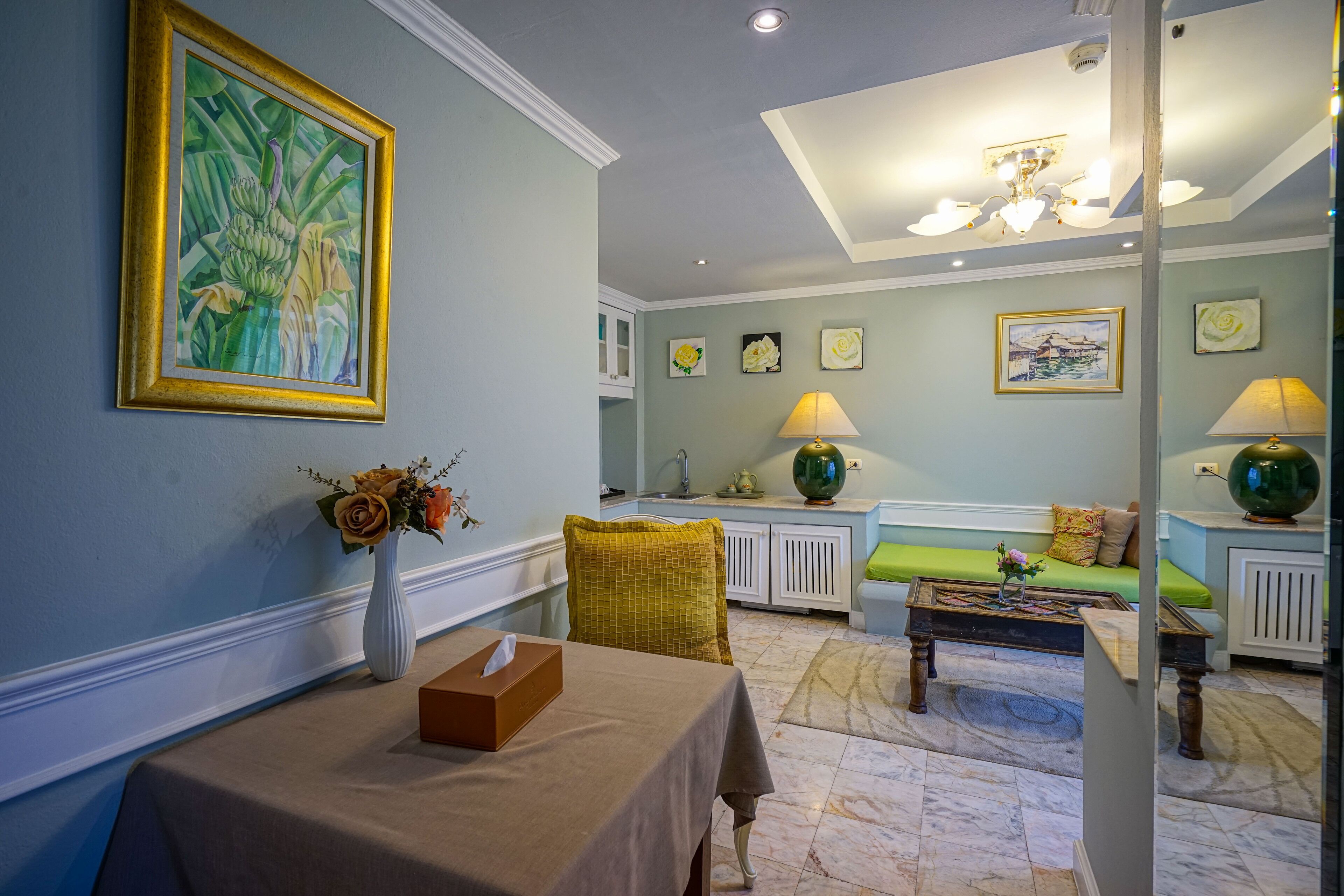 suite, 1 bedroom | minibar, desk, rollaway beds, free wifi