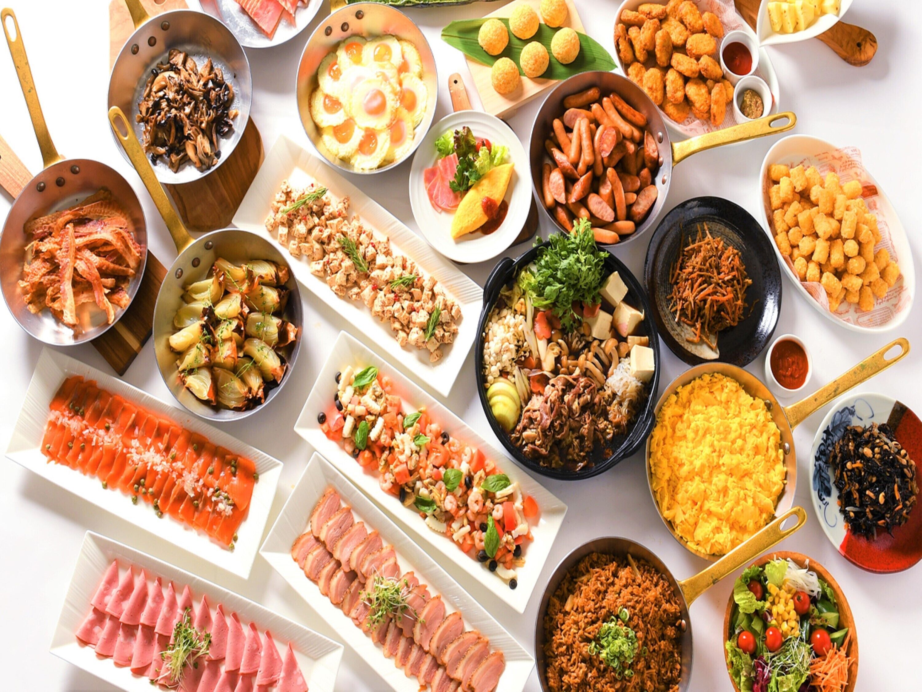 daily full breakfast (jpy 3600 per person)