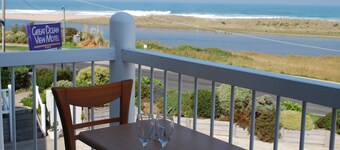 A Great Ocean View Motel