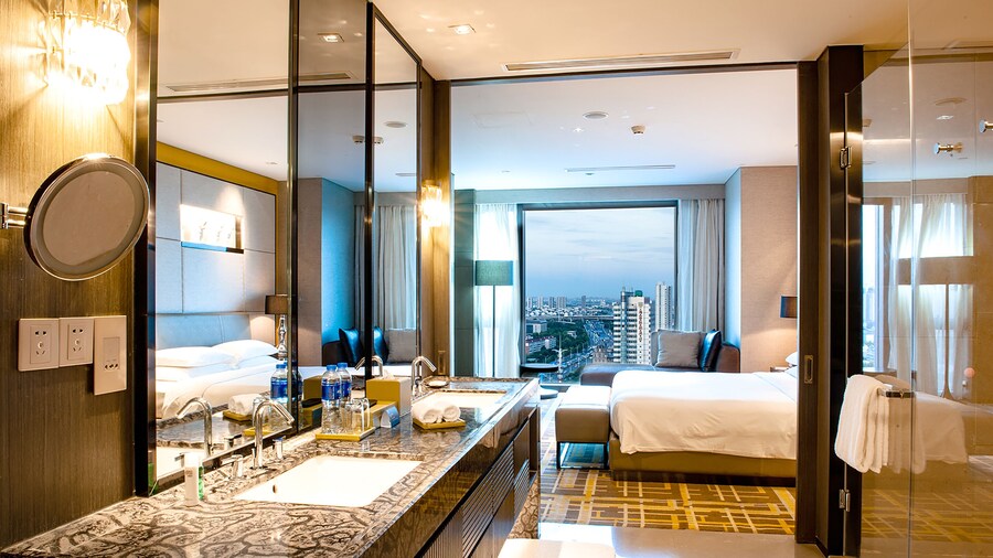 Hyatt Regency Tianjin East