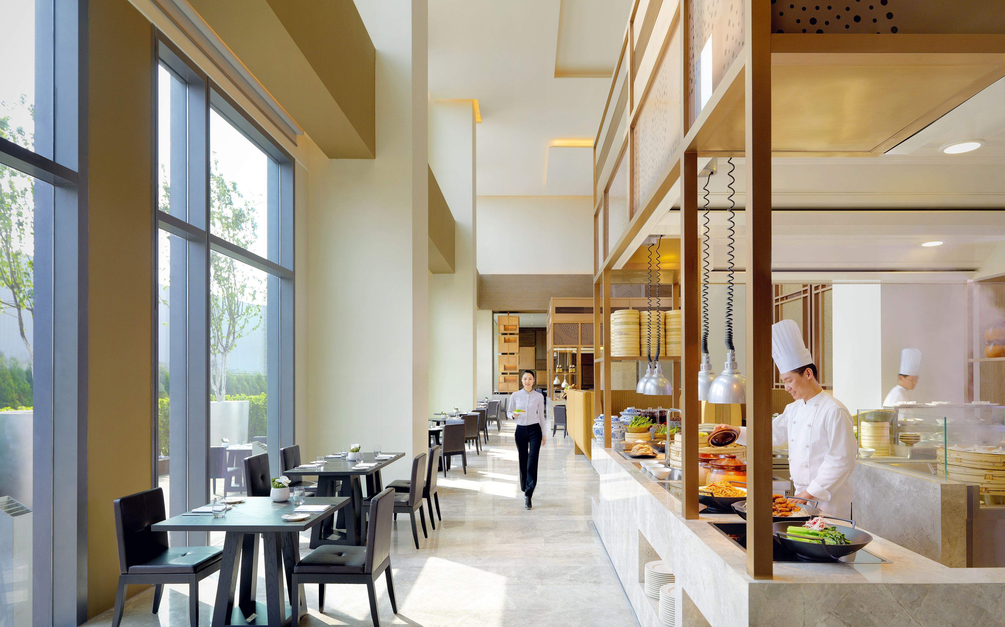 2 restaurants, breakfast, lunch, dinner served; international cuisine