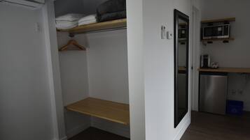 Superior Room, Multiple Beds | Desk, laptop workspace, soundproofing, iron/ironing board