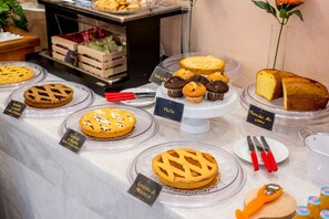 Desayuno a la carta incluido todos los días