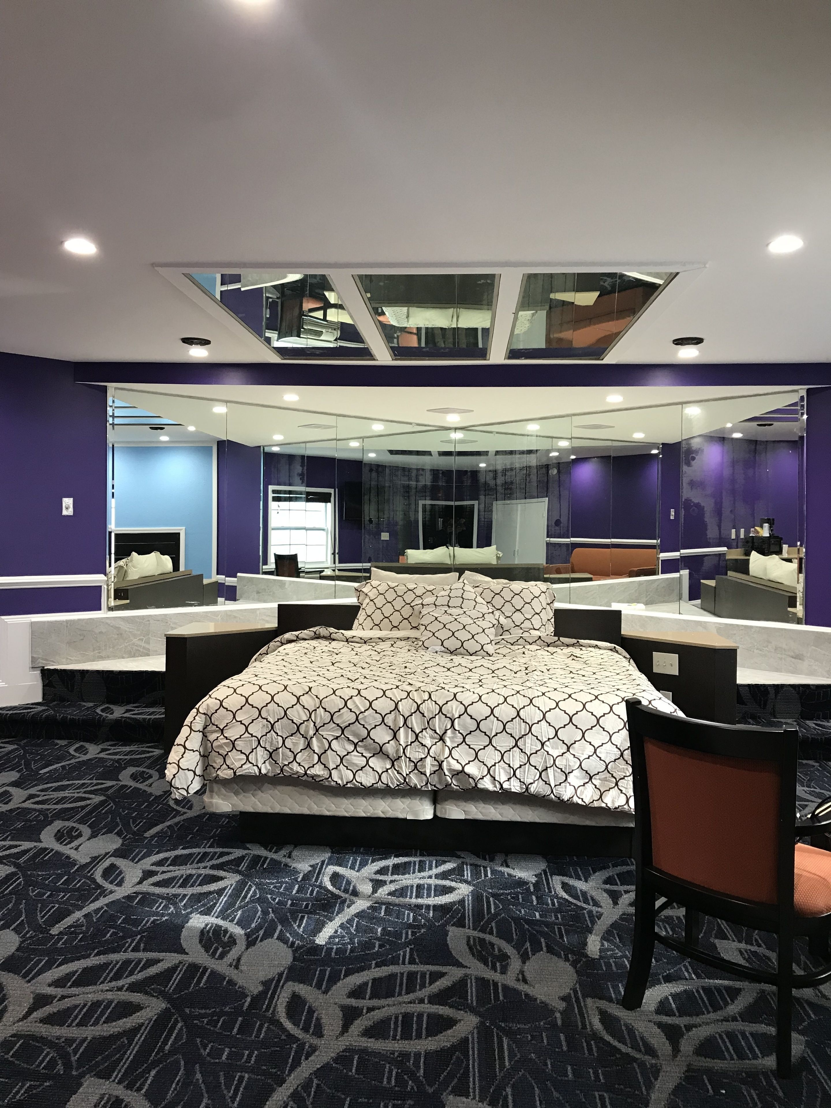 Suite – honeymoon, ikke-røyk | Minibar (inkludert), lydisolert, strykejern/-brett og wi-fi (inkludert)