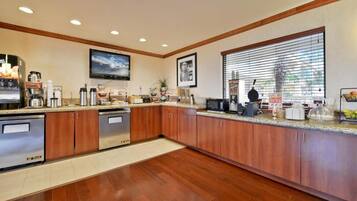 Free daily on-the-go breakfast