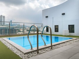 Outdoor pool, sun loungers