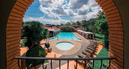 Montebello Villa Hotel
