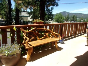 View from property - Honey Bear Lodge & Cabins (Big Bear Lake)