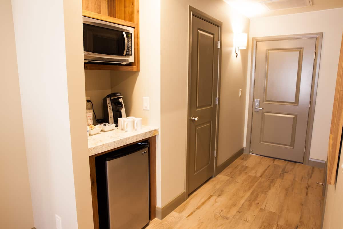 premium room, 2 queen beds, patio | mini fridge