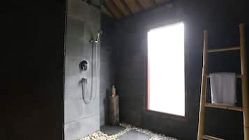 Douche de la salle de bain
