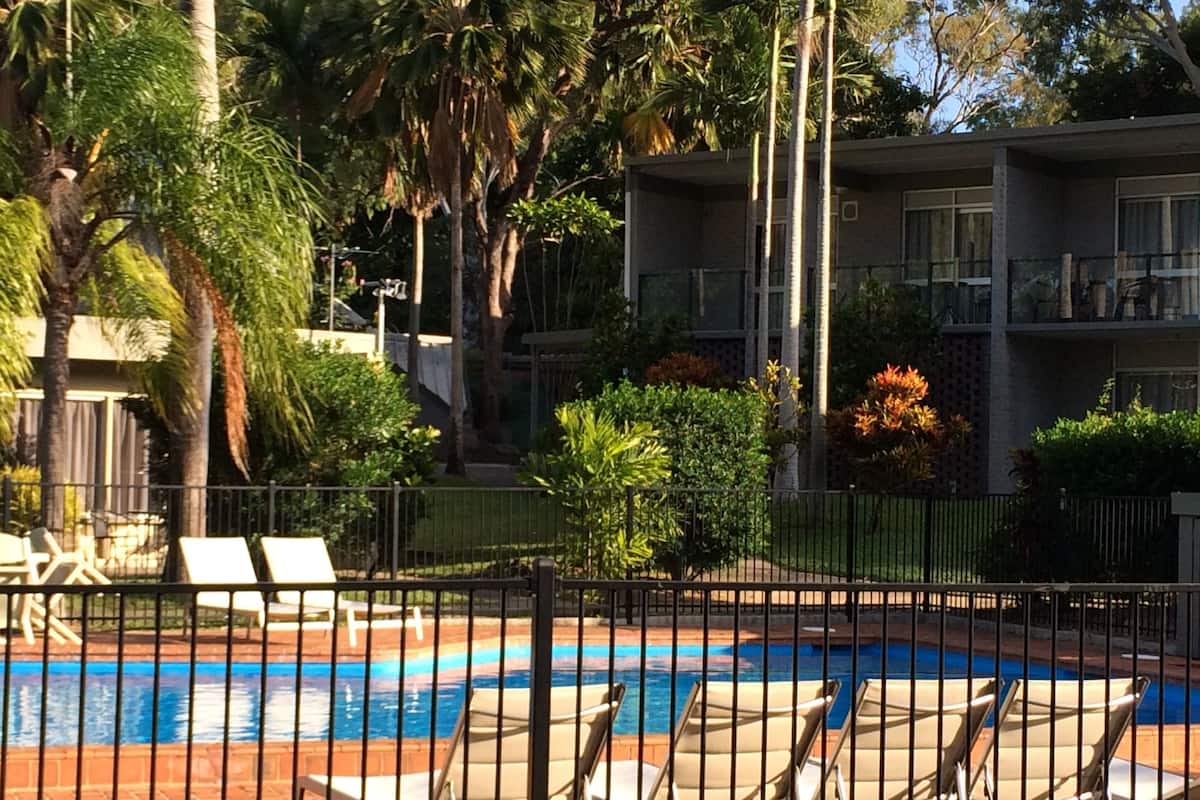 pool