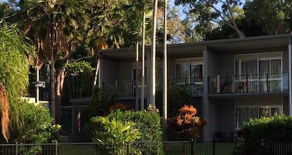 Arcadia Village Motel