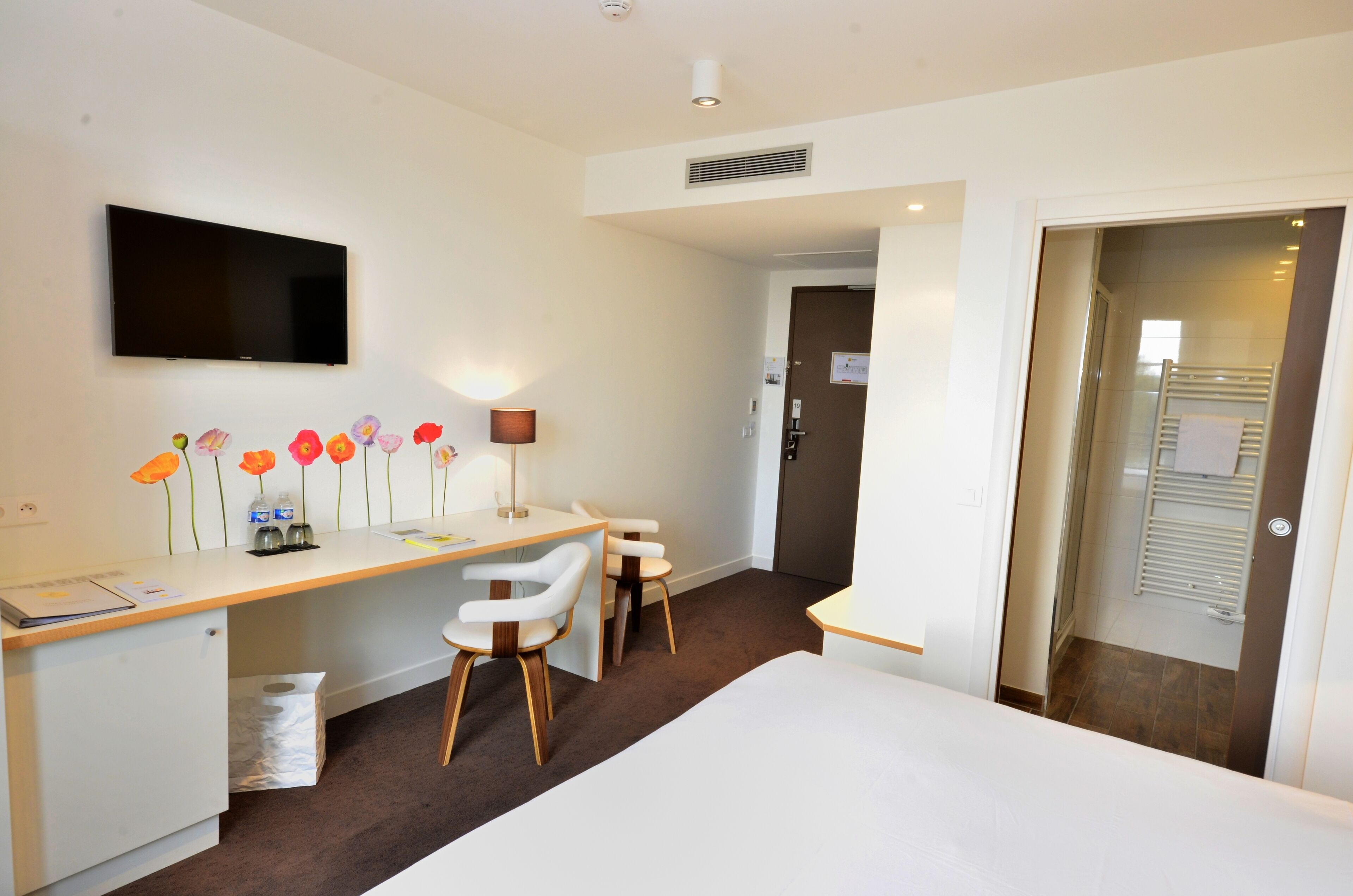 superior double room | 1 bedroom, premium bedding, desk, laptop workspace