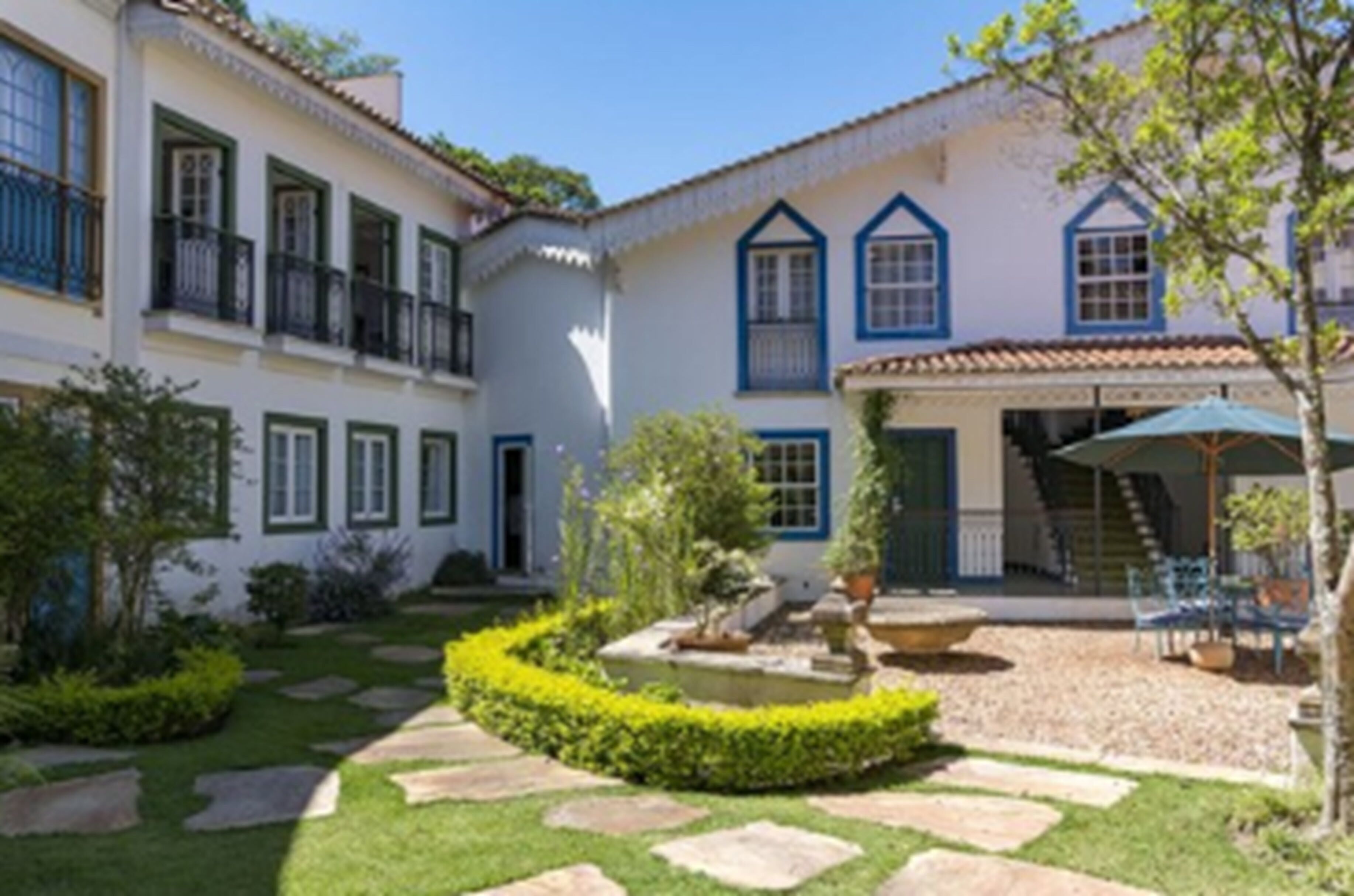   숙박 시설 정면