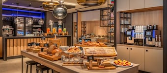 Courtyard by Marriott Cologne