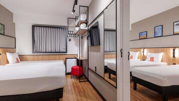 Minibar, desk, blackout curtains, free WiFi
