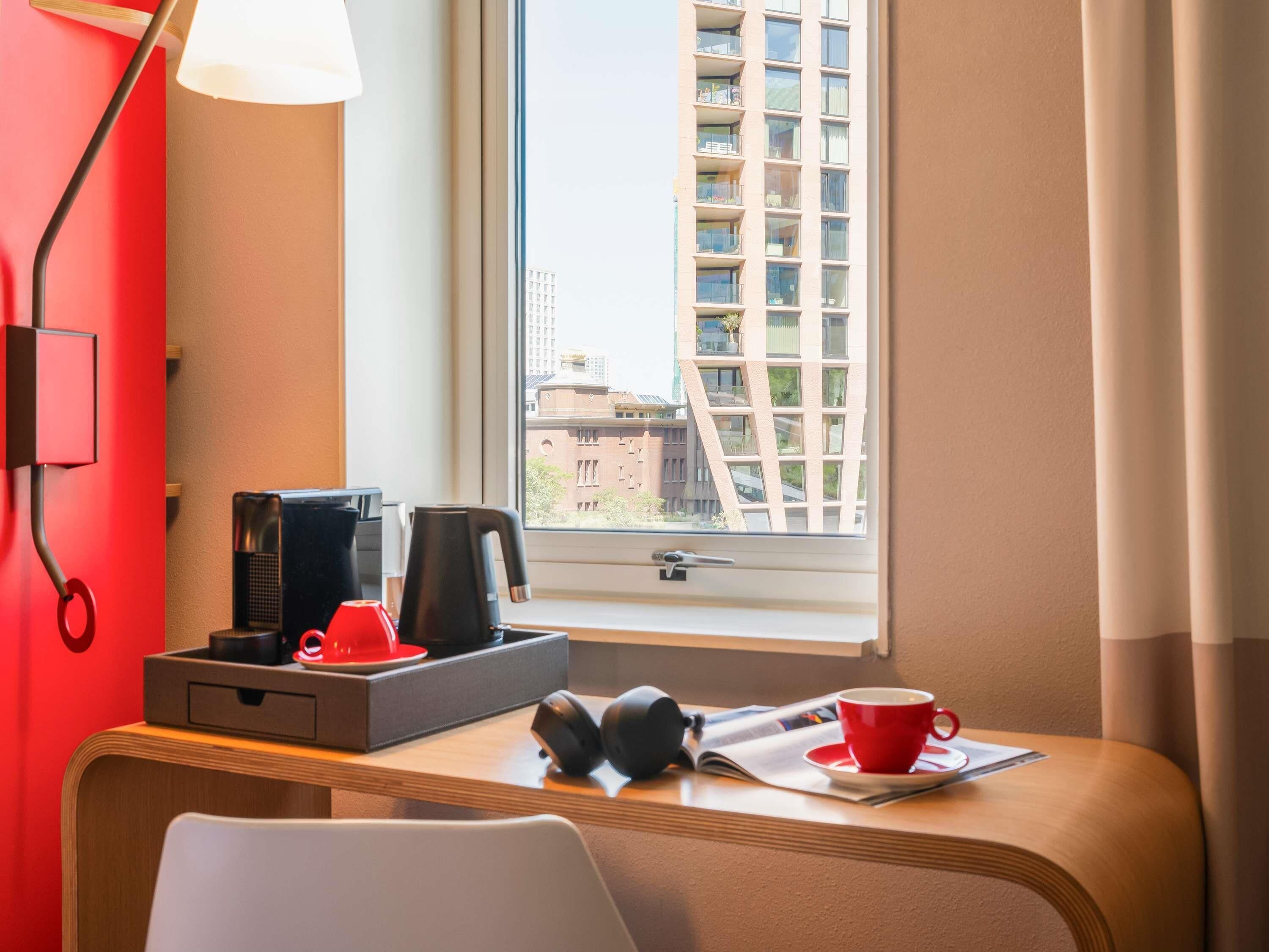 superior room, 1 double bed | in-room safe, desk, laptop workspace, blackout curtains