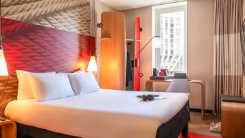 Superior Room, 1 Double Bed | In-room safe, desk, laptop workspace, blackout drapes