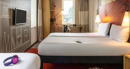 Ibis Rotterdam City Centre