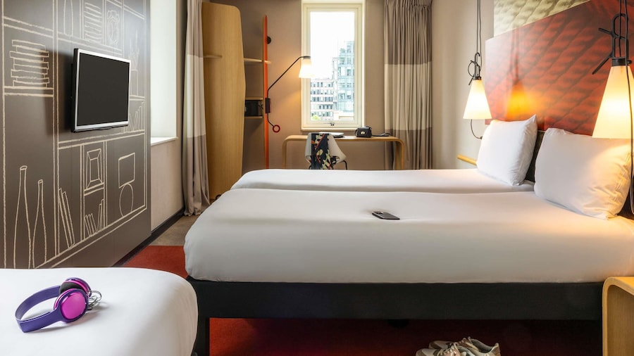 Ibis Rotterdam City Centre
