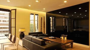 Plasma TV