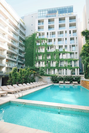 Exterior. CasaSur Bellini